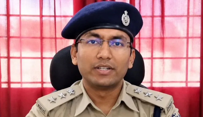 500 रुपये की रिश्वत पर जताया था दुख, अब 1 करोड़ की घूस के आरोपों में घिरे ट्रेनी IPS राहुल बंसल; पुराना वीडियो फिर वायरल